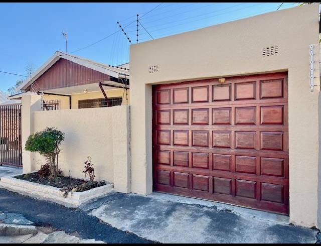 4 BEDROOM HOUSE FOR SALE IN KENSINGTON